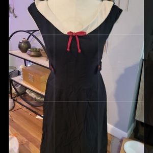 Vintage Cache Stop Starring